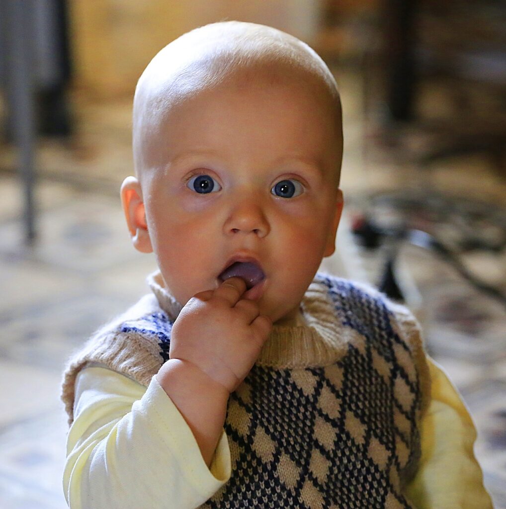 How Do I Choose The Right Baby Teething Toy?
